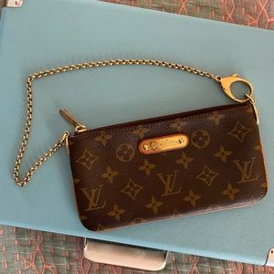 ✨AUTHENTIC LOUIS VUITTON MINI BAG✨